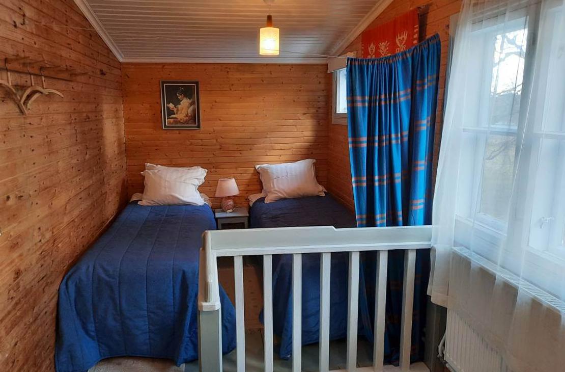 Yl&auml;kerran huoneisto